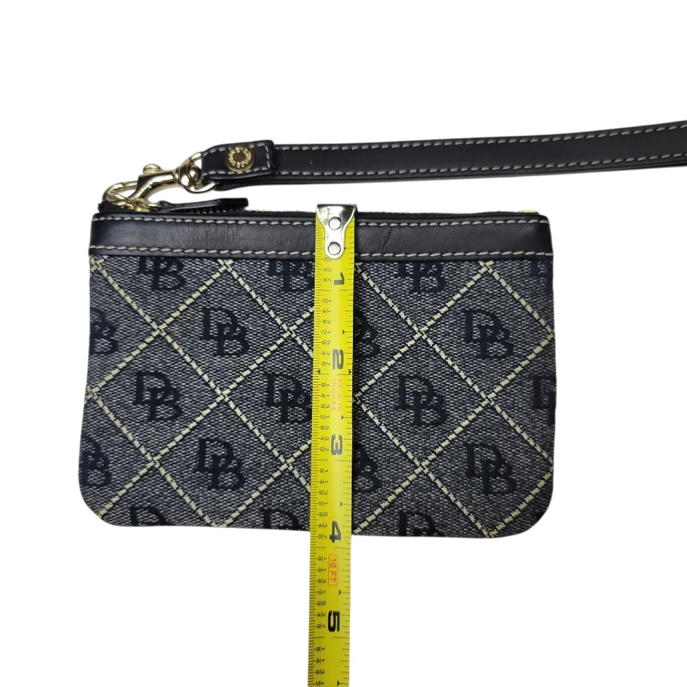 DOONEY & BOURKE Signature DB Canvas Wristlet Zip Pouch Black Tan